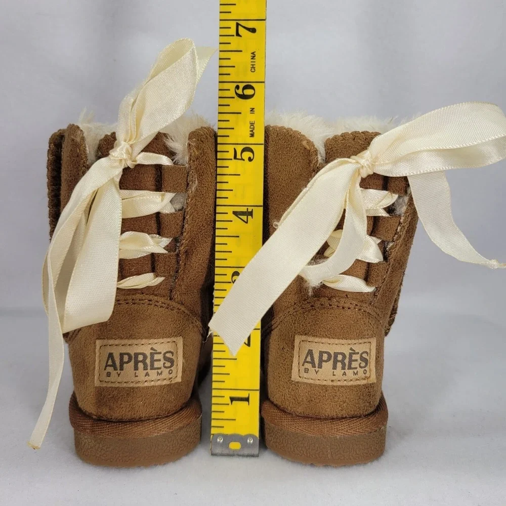APRES Boots Toddlers 7C Brown Lamo Chestnut Shearling Snowboot Lace Bow Winter